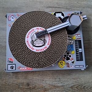 Turntable Cat Sratcher- NWOT